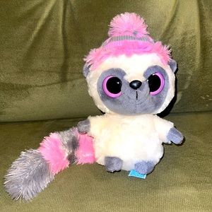YOOHOO & FRIENDS LEMUR PLUSH WITH POM POM HAT CREAM PINK GRAY EUC